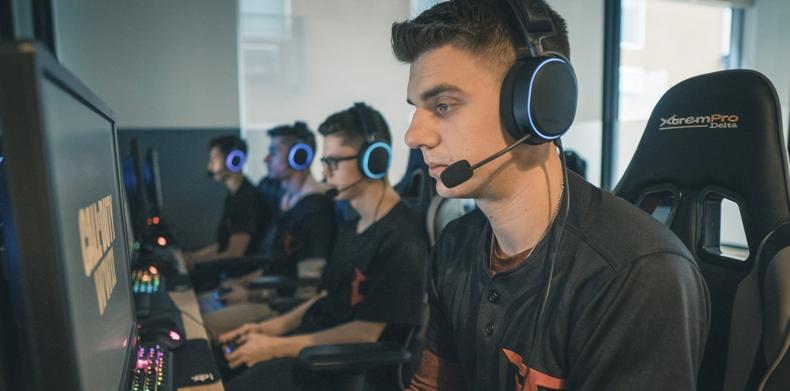 赛睿steelseriesarctisprowireless,赛睿耳机arctis系列