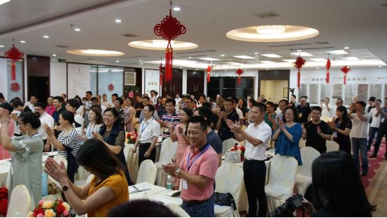 销派高维商业思享汇2.0：破译转型密码，开启全新商机！