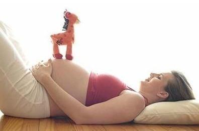 孕妇该怎么做才能放宽心,孕期想尽一切办法让孕妇开心