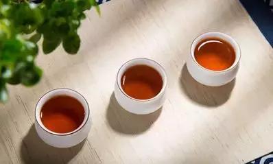 走亲访友送什么酒实惠,走亲访友送什么比较好实惠