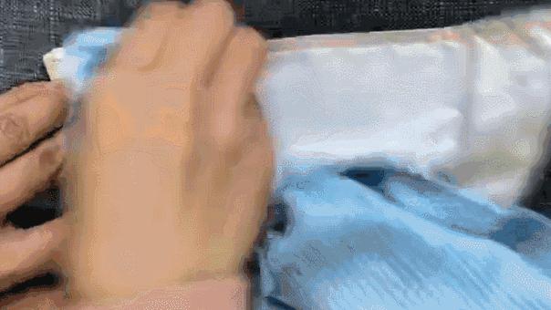 洗衣粉里的磷怎么清洗,洗衣粉污渍用什么去除