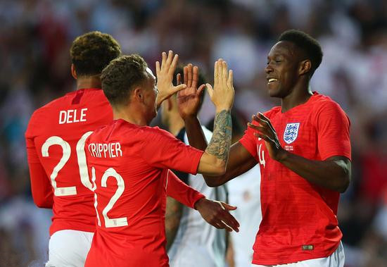 三狮军团3球大胜晋级八强,巴西三狮军团热身赛