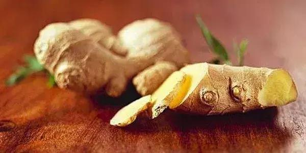 柿子产业带动脱贫,柿子做成柿饼销售利润怎么样