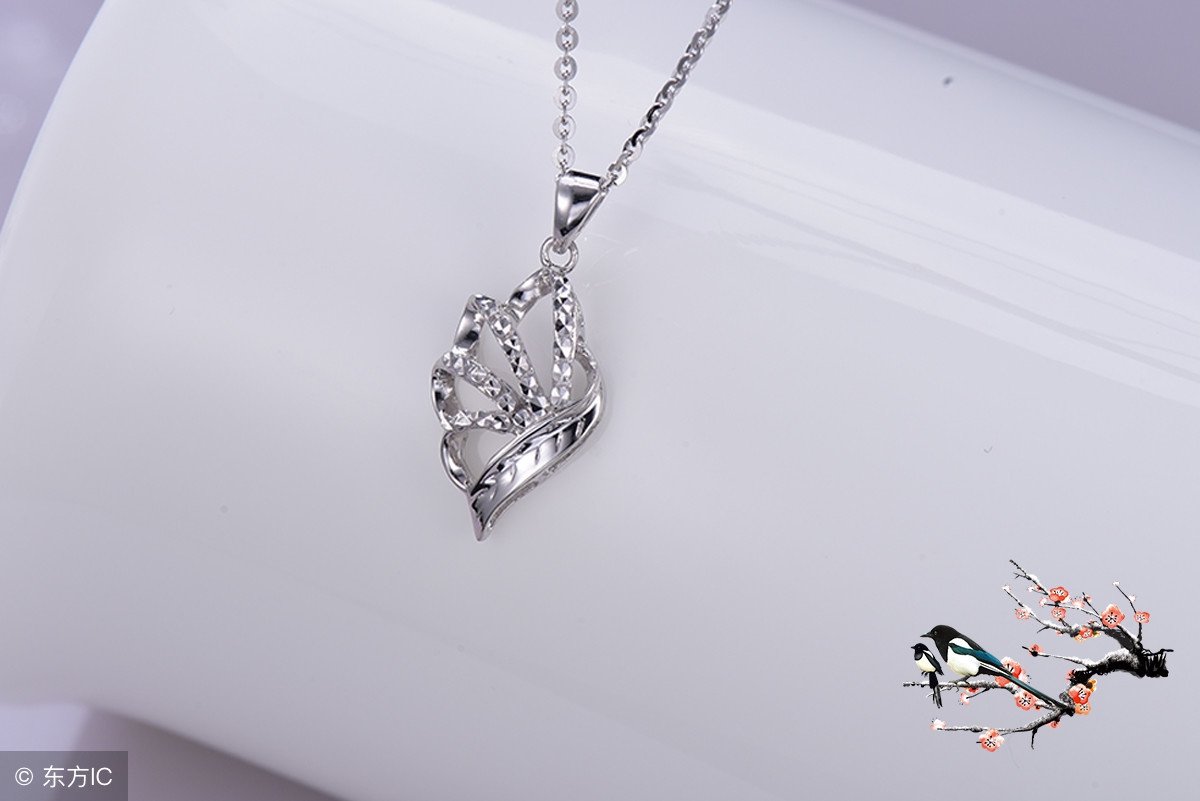 男不戴金女不戴银有什么讲究,女子戴金还是戴银首饰好