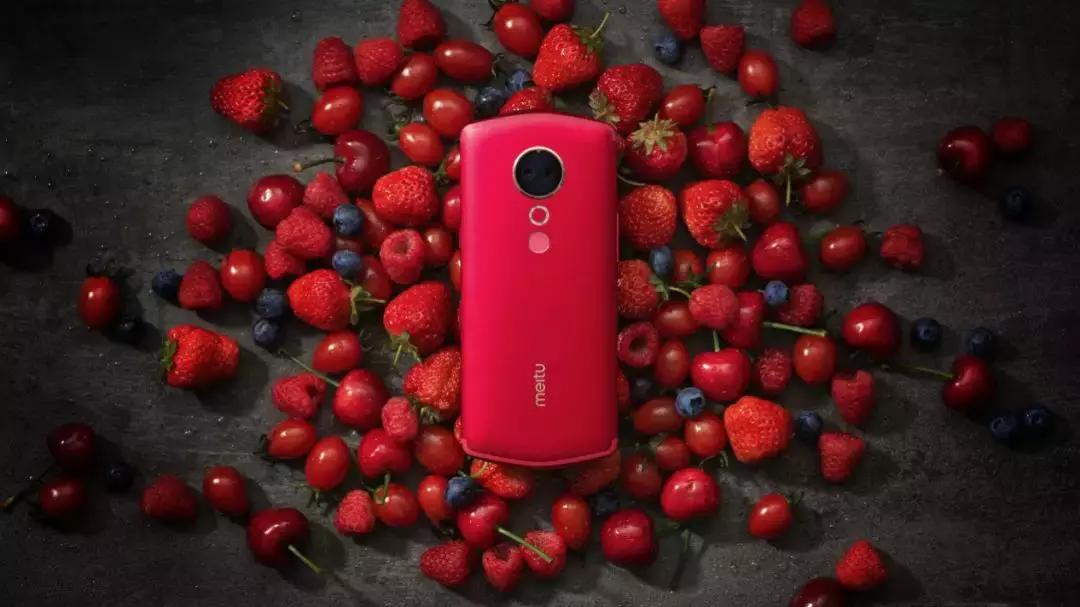 追求拍照效果的手机,美图手机哪一款拍照最好看