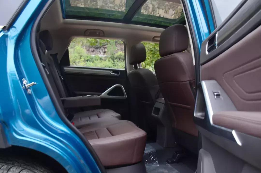 试驾北汽昌河q7,北汽昌河q7五座超值型