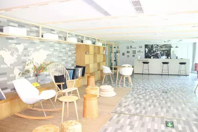 湾流国际——不是市中心的总部基地｜睿和研究