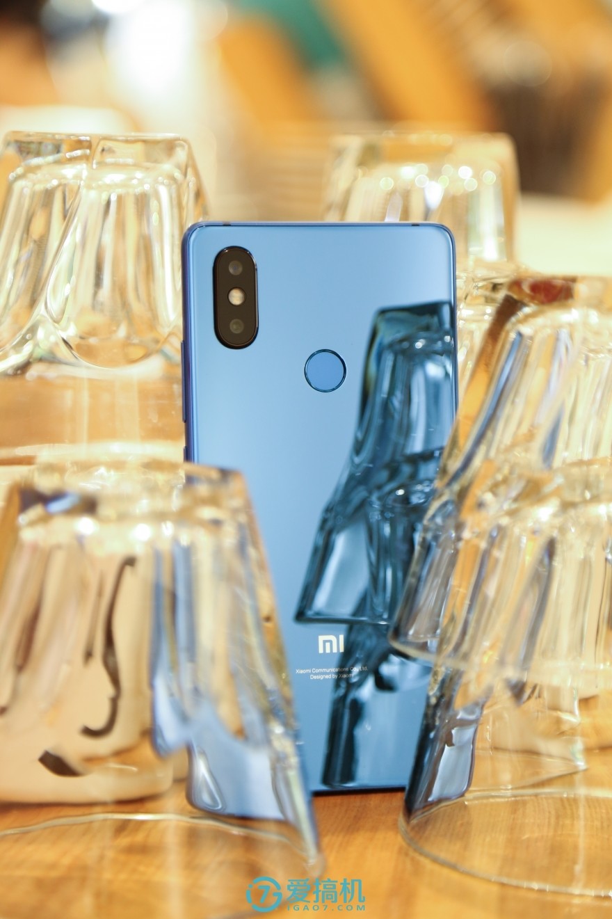 小米8se红色屏幕,小米8se红屏