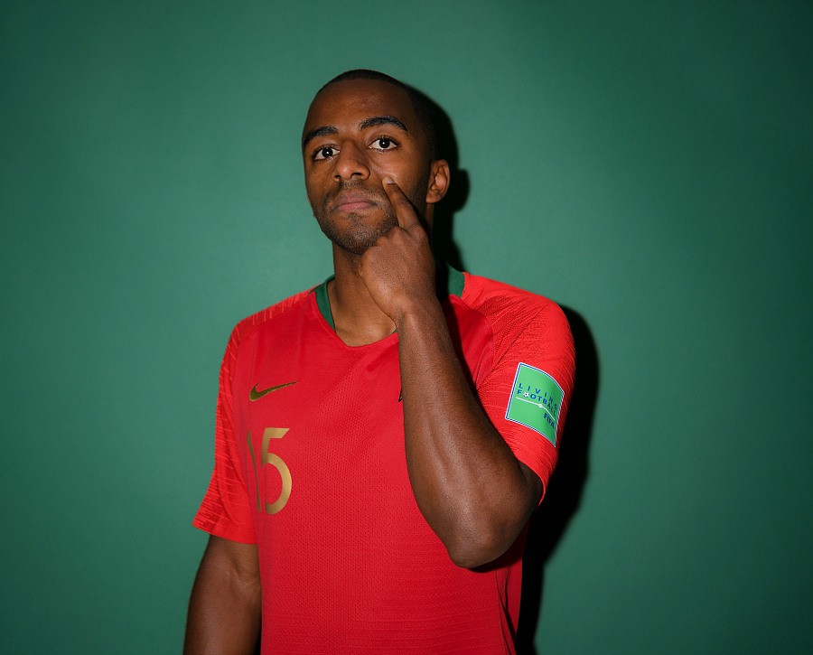 世界杯葡萄牙c罗高清大图,不一样的世界杯原版