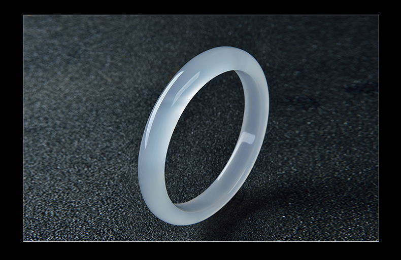 29.18克玉髓价值多少钱,涨知识翡翠原石的分类