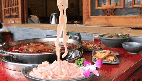 谭鸭血老火锅在四川的热度,惊艳中国的成都火锅谭鸭血老火锅