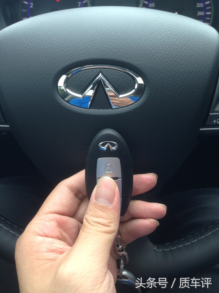 英菲尼迪q503.7百公里加速测试,英菲尼迪q503.7排量油耗多少