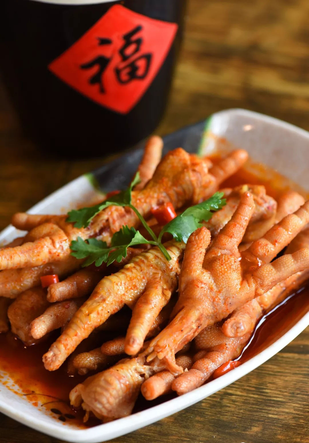 去晚1分钟排队2小时！这成都火到昆明的餐馆，店名竟误导了无数人