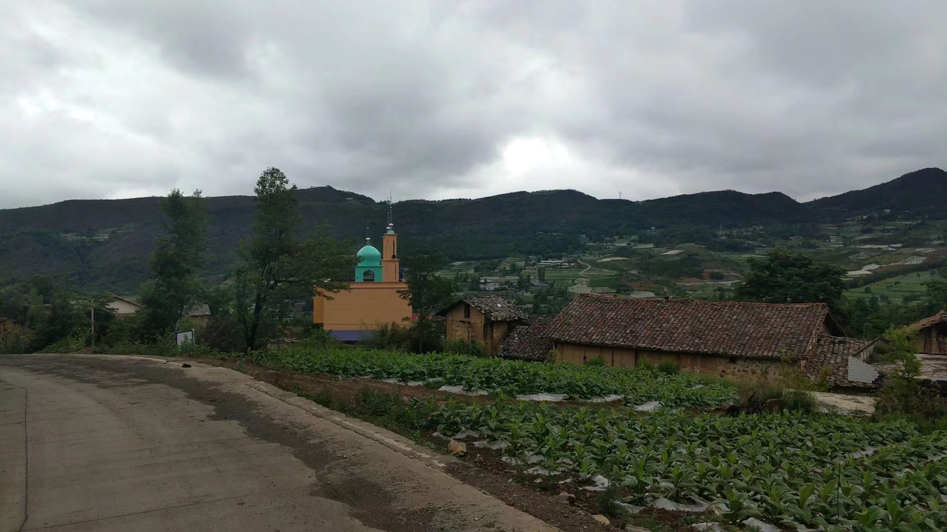 骑行进藏第51天,骑行第49天到拉萨