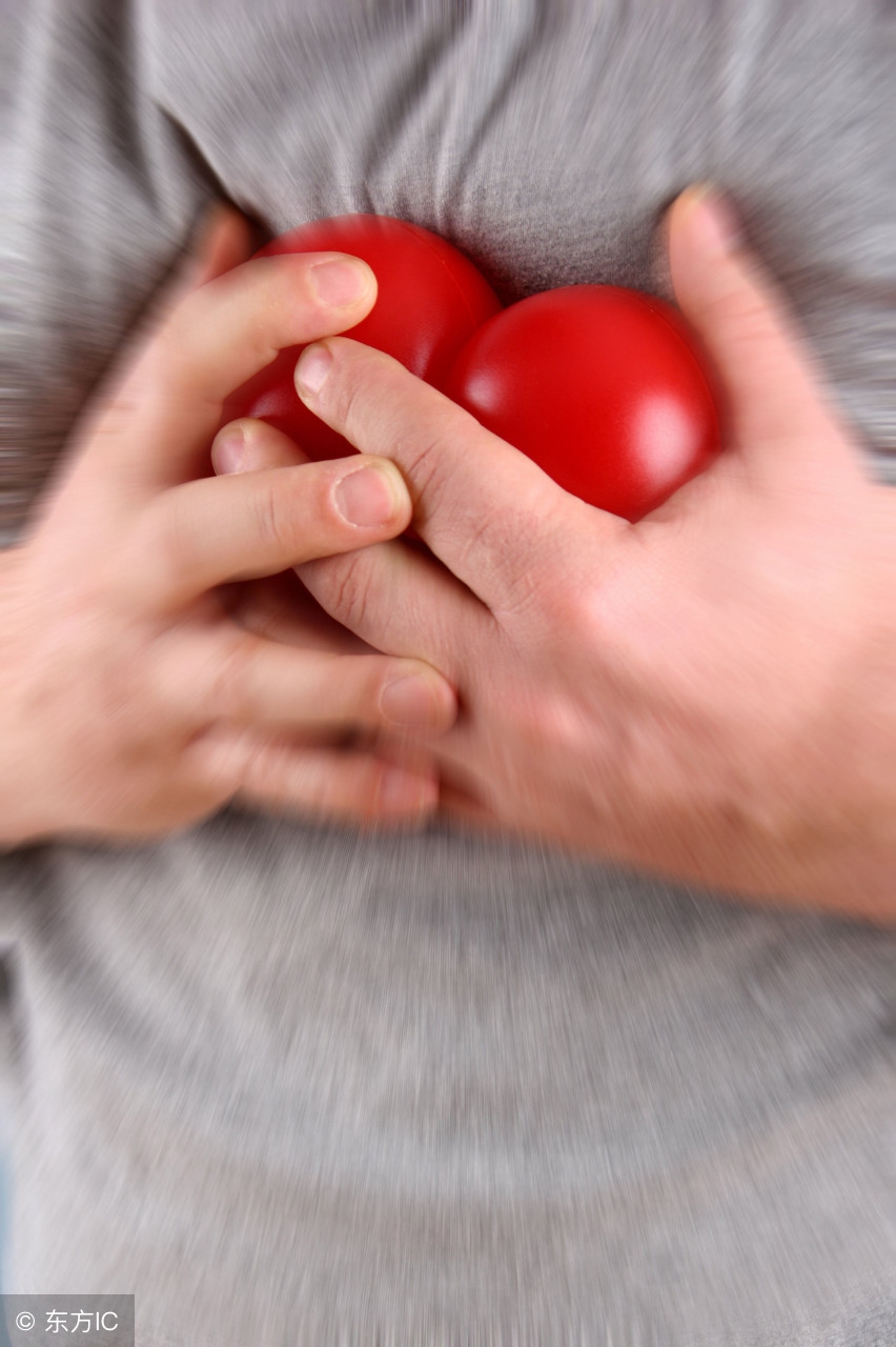 紧急！株洲一美女跑步后突然倒地，口吐白沫，四肢抽搐！