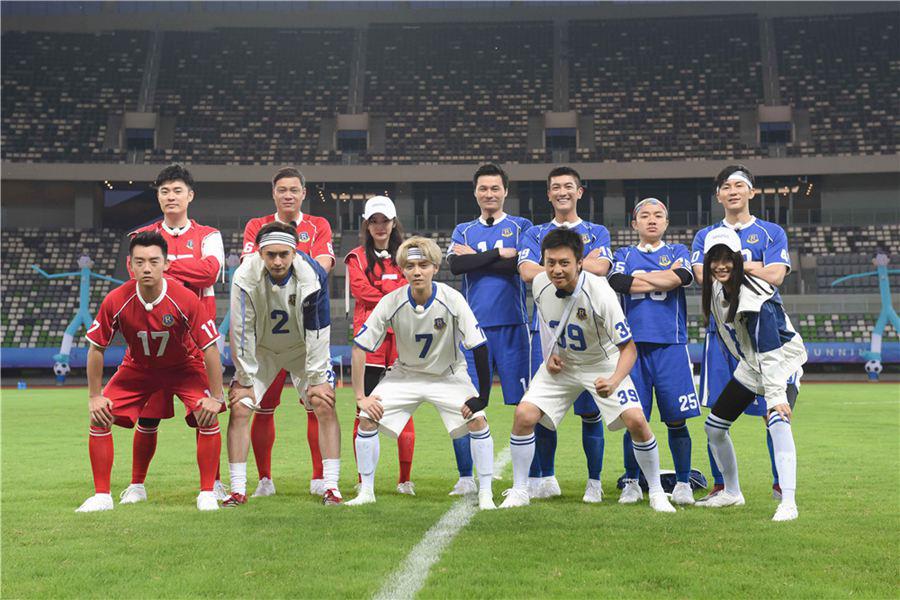 鹿晗奔跑说唱,鹿晗2018年踢球