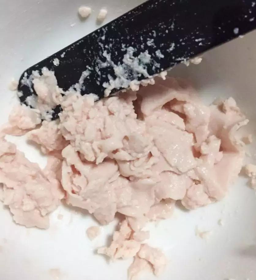 拯救“熬夜*党**”，这8款护肤品可以帮你赶走黑眼圈和粗毛孔！