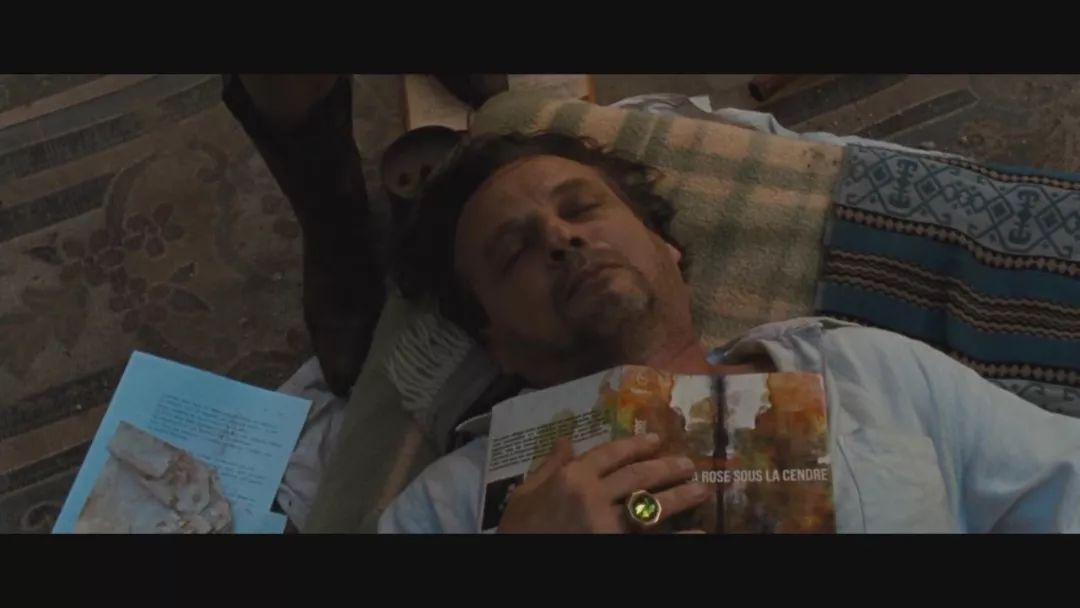 把大尺度拍得如此变态唯美,导演你怕是磕药了吧!