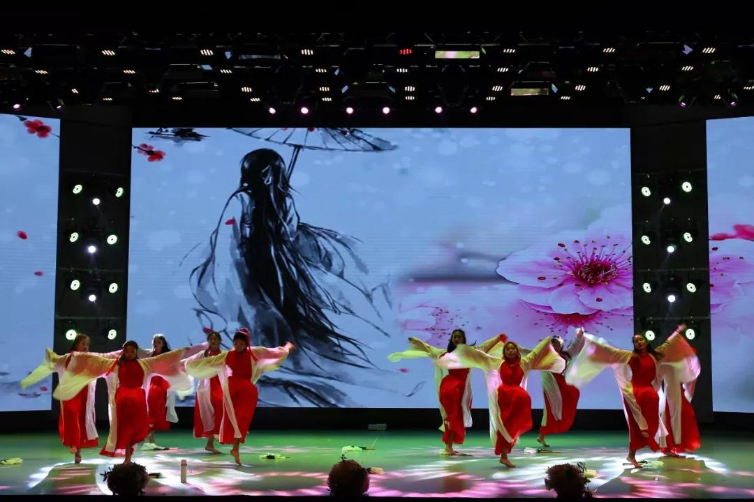 「毕业季」沈阳药科大学制药工程学院81期毕业汇演大放送