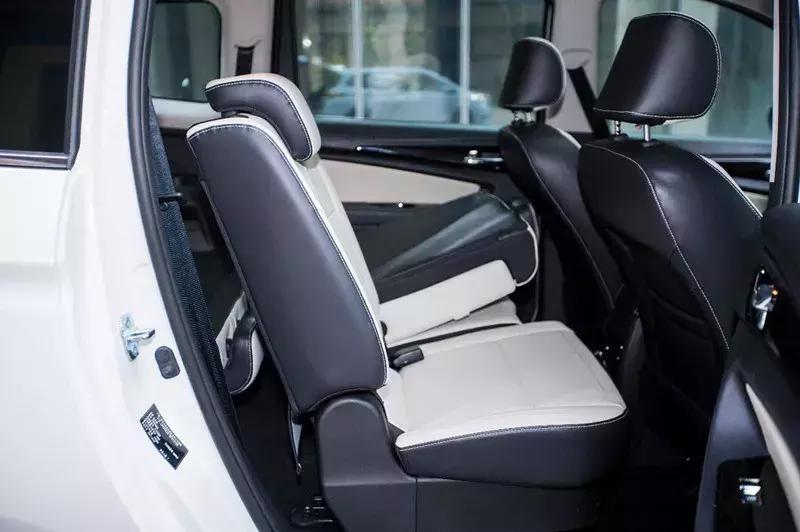 欧尚a600和宝骏730车身,欧尚a600对比宝骏360