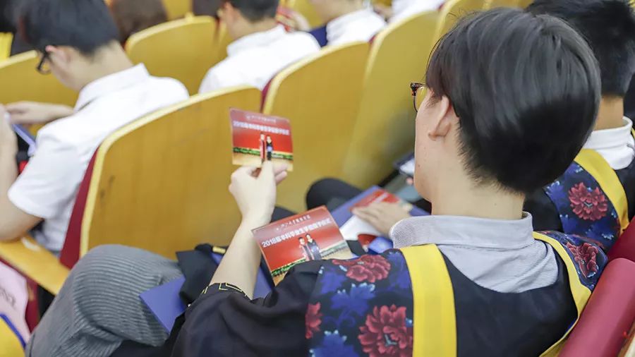 青春最珍贵的C位，是浙江大学城市学院的学位！