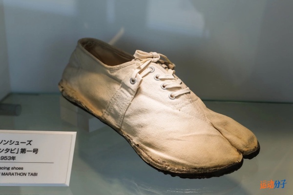 参观神户,asics亚瑟士高清视频