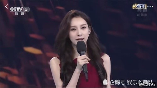 cctv5足球外景女主持人,cctv5足球美女主播