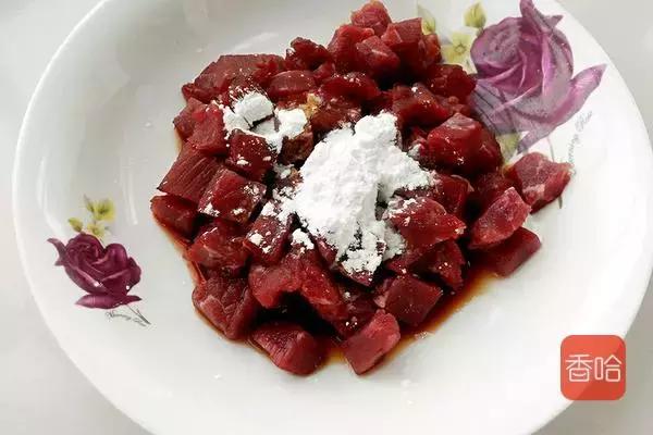 怎样做豌豆炒菜吃的多,豌豆炒米饭最好吃的做法