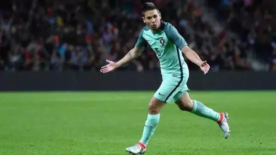 世界杯西班牙vs阿根廷前瞻,世界杯西班牙vs葡萄牙全场