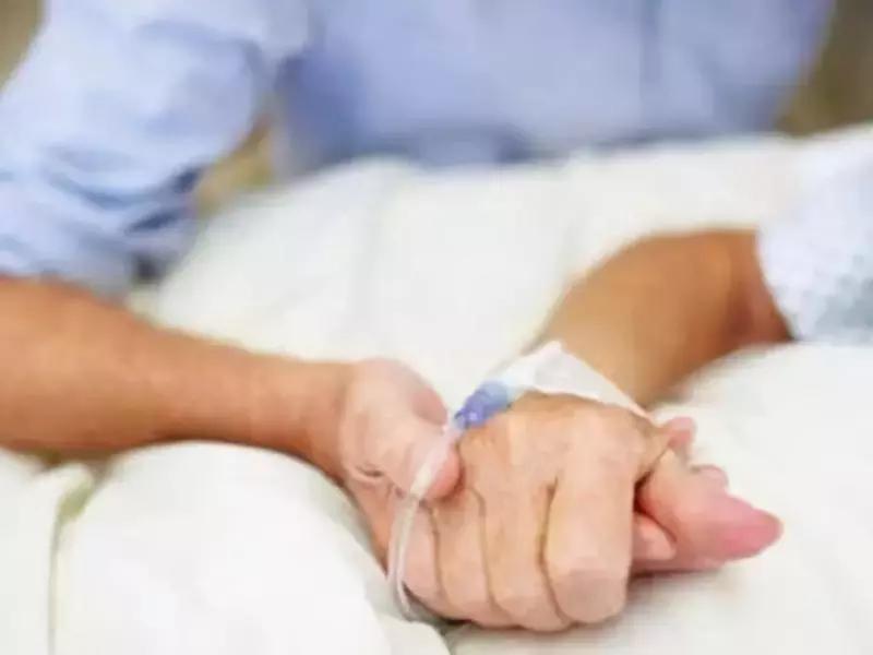 女儿女婿买鼠药“毒杀”母亲，父亲竟默许这样做｜真相让人落泪唏嘘