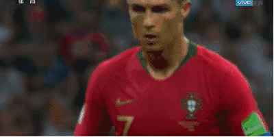 c罗一个人对抗西班牙视频,c罗和内马尔单挑