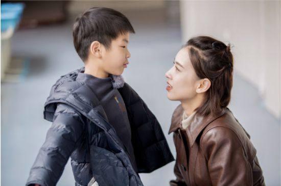 黄圣依大秀身材,黄圣依足球宝贝最火图片