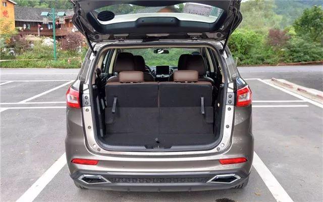 力帆轩朗隐藏车标,力帆2017款七座轩朗功能介绍