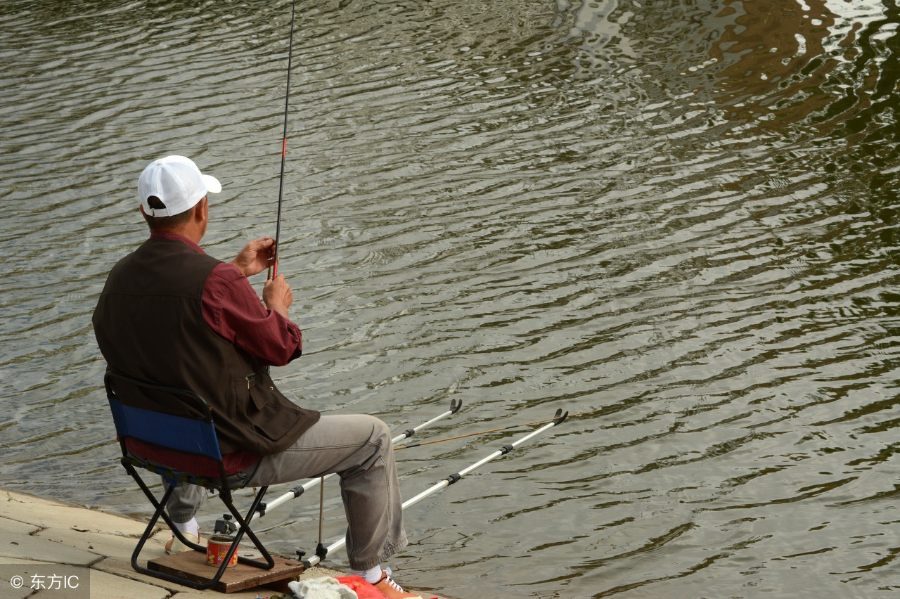 夏天钓鱼防晒方法有哪些,夏天钓鱼怎么防晒