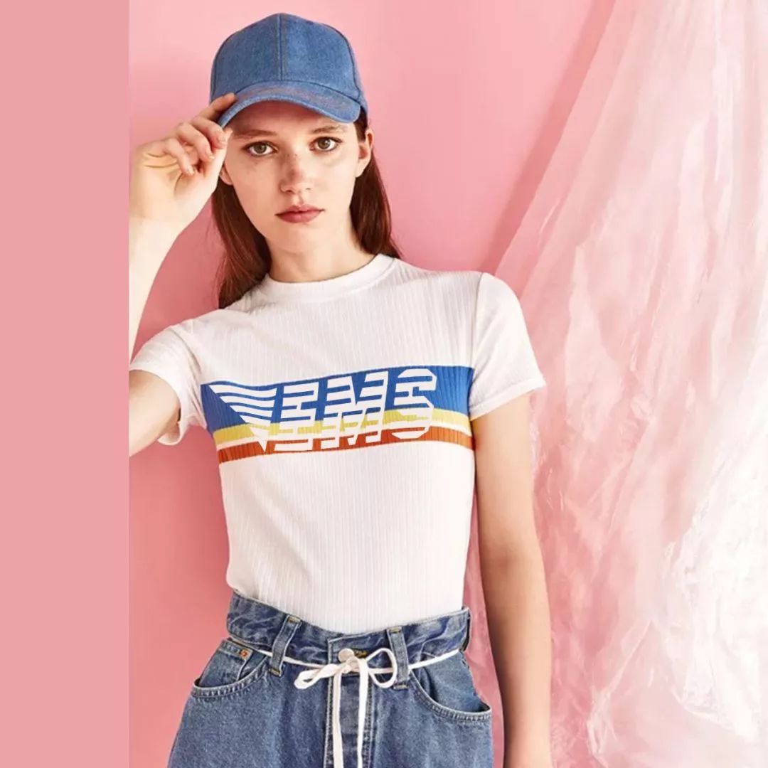 李宁跟nike联名鞋,德邦和李宁联名出运动服