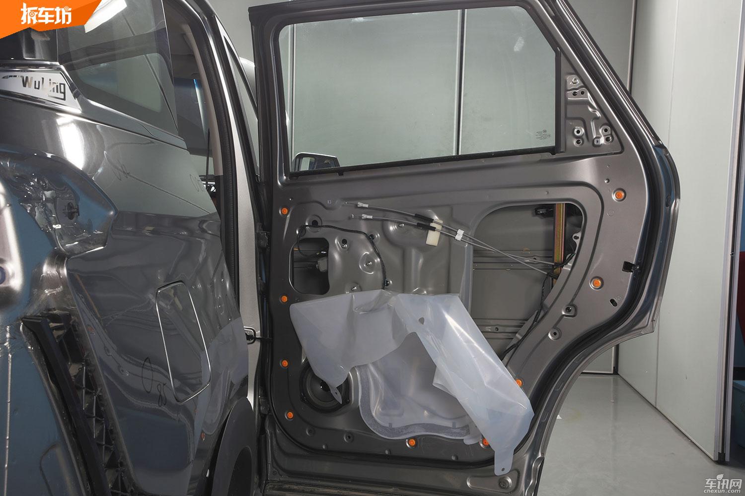 五菱宏光s3后门塑料拆解视频,五菱宏光s3视频说明书