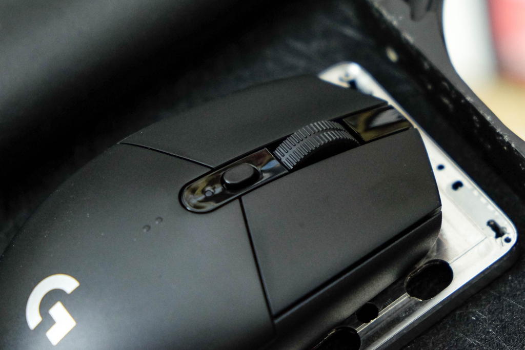 秀出精彩就用罗技g304无线鼠标,罗技g304无线鼠标打游戏测评