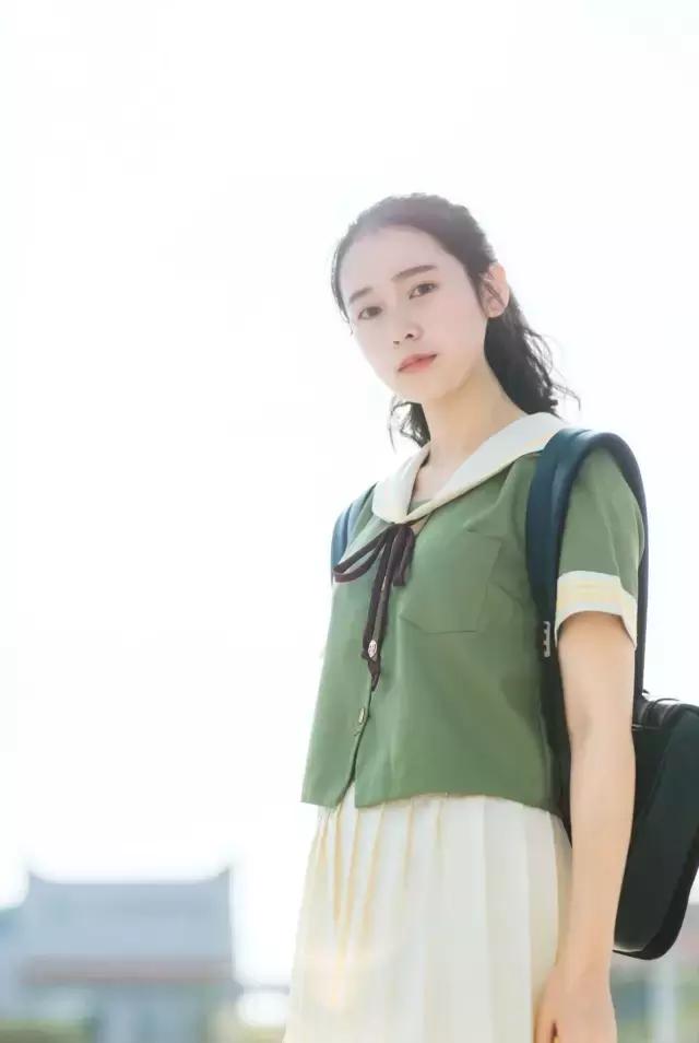 夏日写真服饰大解析!这11件拍照必备单品你都有了吗?