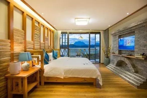 西昌泸沽湖住宿酒店推荐好一点,泸沽湖自由行住宿推荐