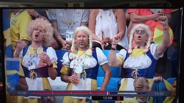 涓栫晫鏉湅鍙嬪湀鍒峰睆,鏈嬪弸鍦堜笘鐣屾澂鍒峰睆