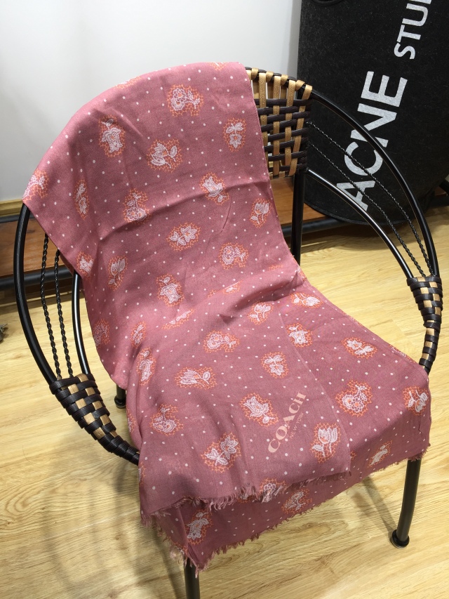 今天穿什么？这家外贸小店承包你的衣橱！