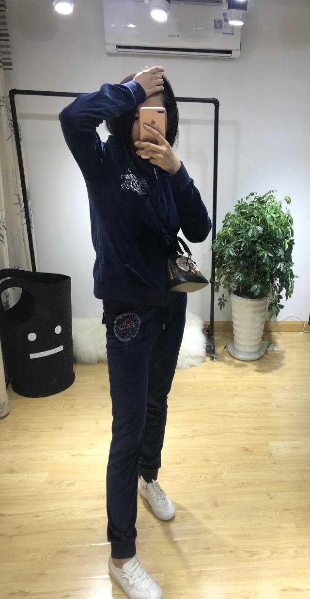 今天穿什么？这家外贸小店承包你的衣橱！