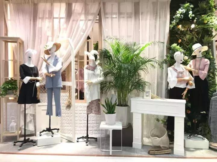 国内快时尚女装品牌有哪些呢,中国十大最受欢迎女装品牌