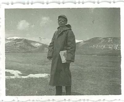 铁路勘测生活揭秘：在戈壁滩用沙子洗碗，在无人区与狗熊对峙