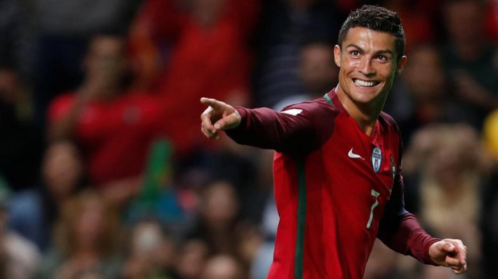 阿迪达斯与耐克的博弈,世界杯阿迪达斯和耐克