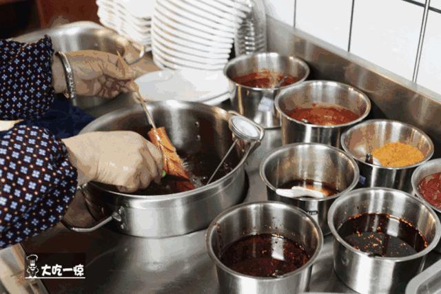 抚顺老店的麻辣拌香甜麻辣太解馋,抚顺麻辣拌里面有什么