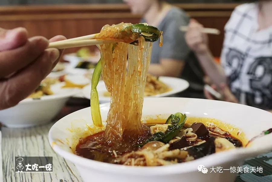 抚顺老店的麻辣拌香甜麻辣太解馋,抚顺麻辣拌里面有什么