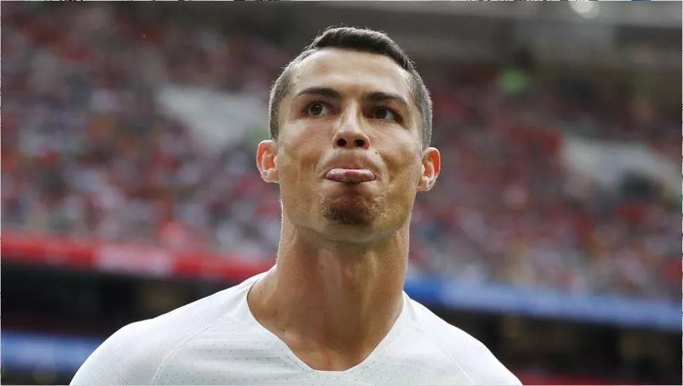 梅西和c罗足球场上的绝代双骄,阿根廷对葡萄牙梅西c罗