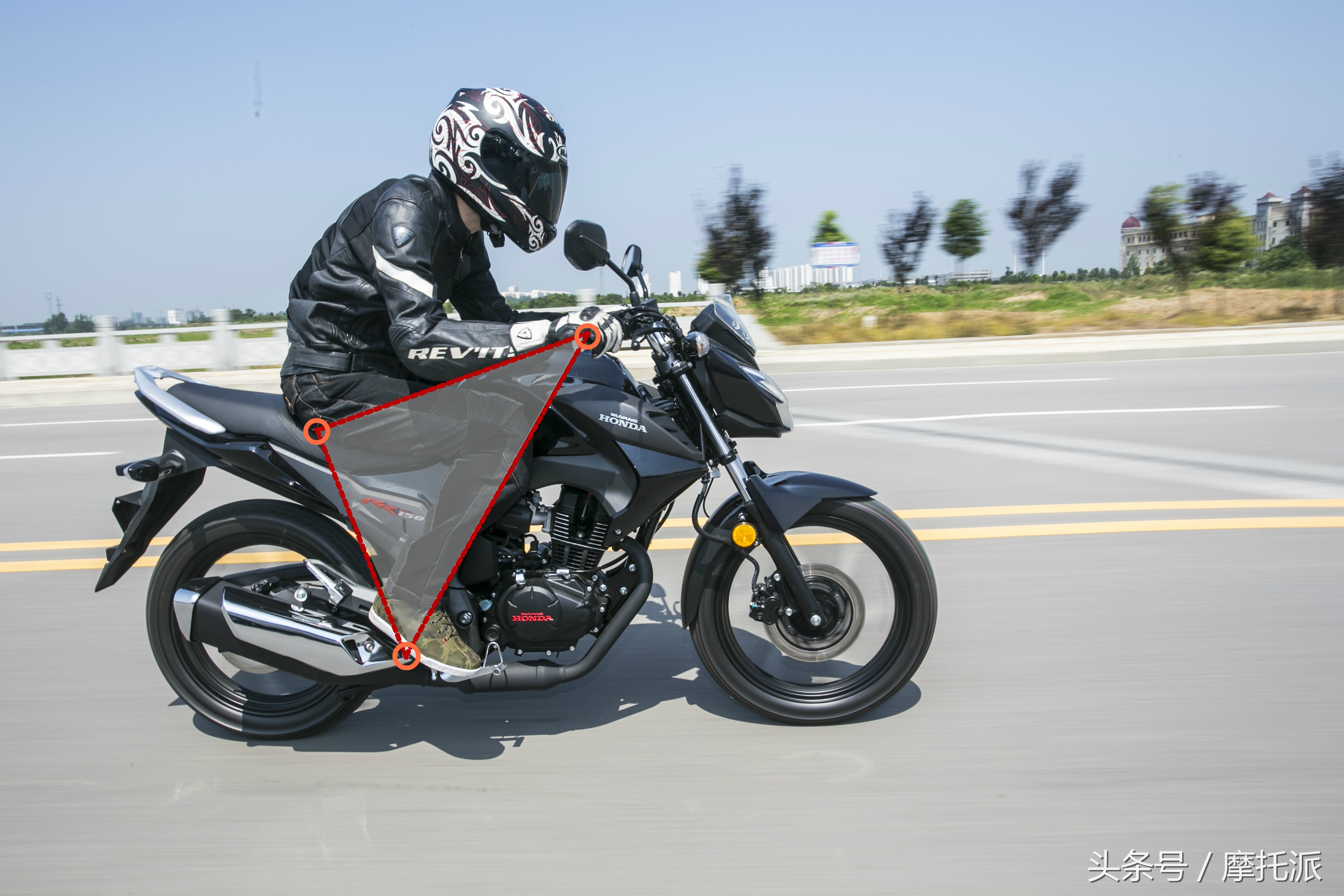 新款电喷幻影150评测,可玩度高的千元车