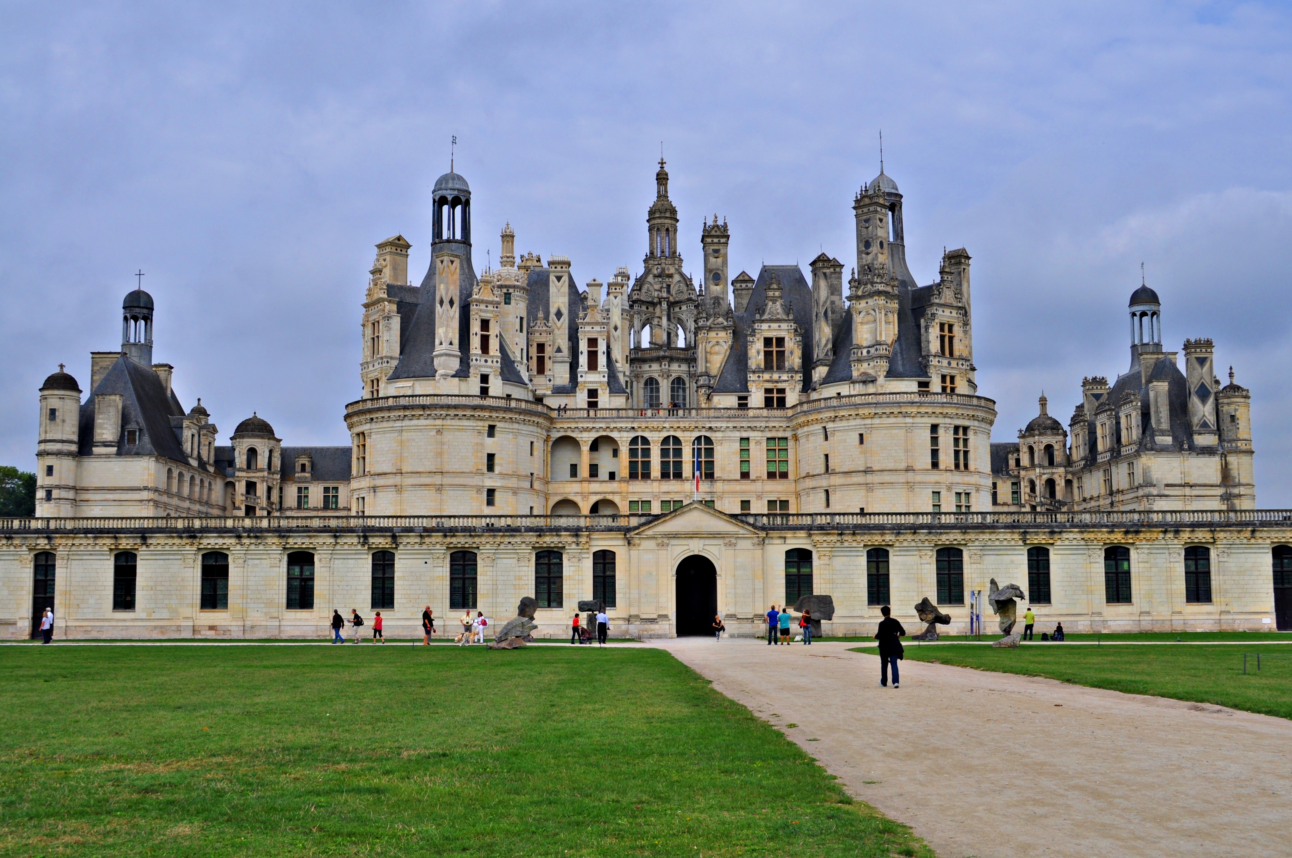 法国卢瓦尔河谷旅游攻略,卢瓦尔河城堡一日游